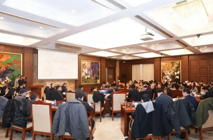开源、动词思维、思维定价权,DeepSeek给世界带来哪些影响